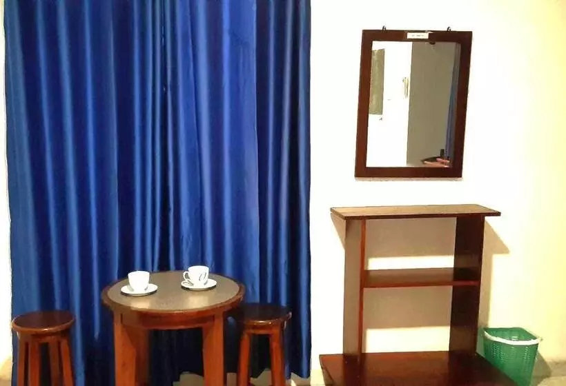 پانسیون Lilly Rooms