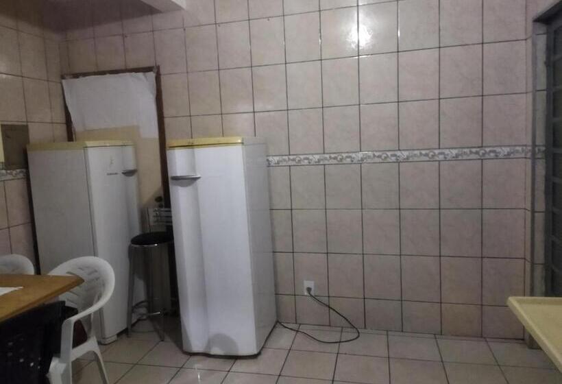 פנסיון Roster 4 Pessoas