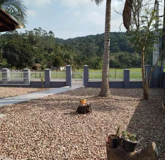 Majatalo Suítes Garden