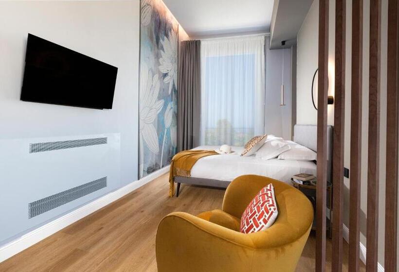 Vesuvius Palace Apart