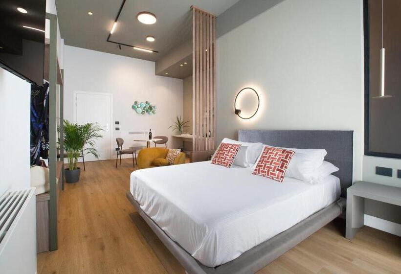 Vesuvius Palace Apart