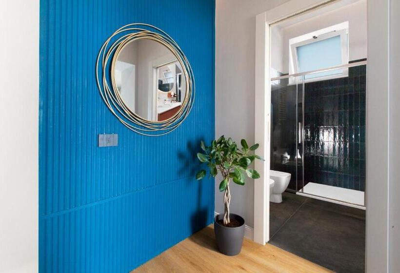 Vesuvius Palace Apart