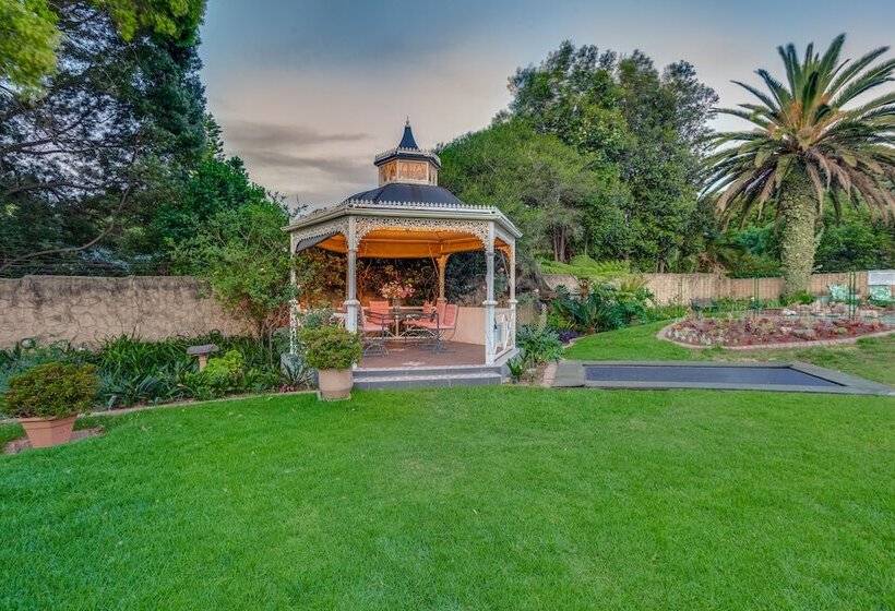 تختخواب و صبحانه 49oncherry