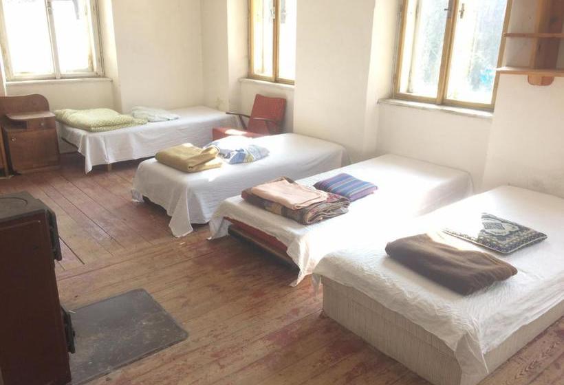 مبيت وإفطار Cesta