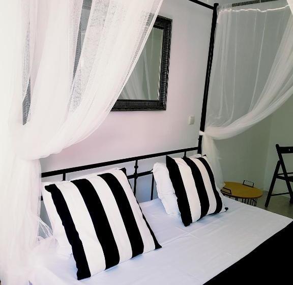 مُتل Argö Costinești