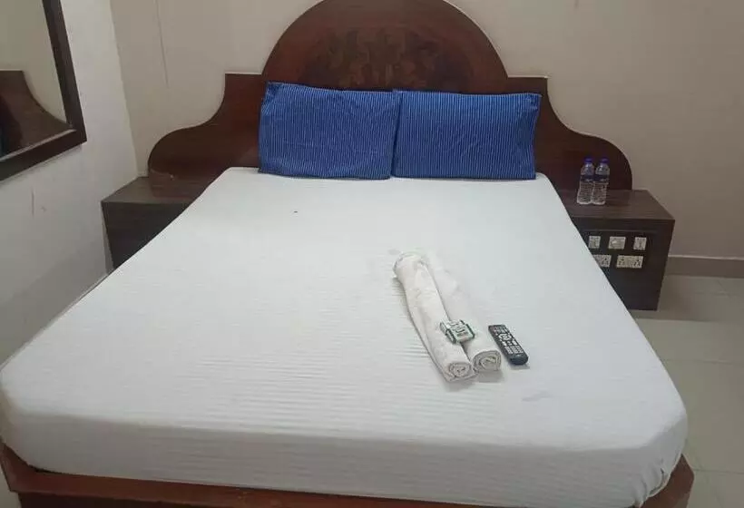 ユースホステル Sree Balaji Hotel   Lodge