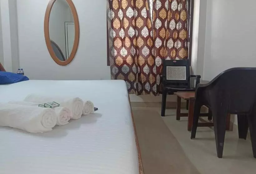 ユースホステル Sree Balaji Hotel   Lodge