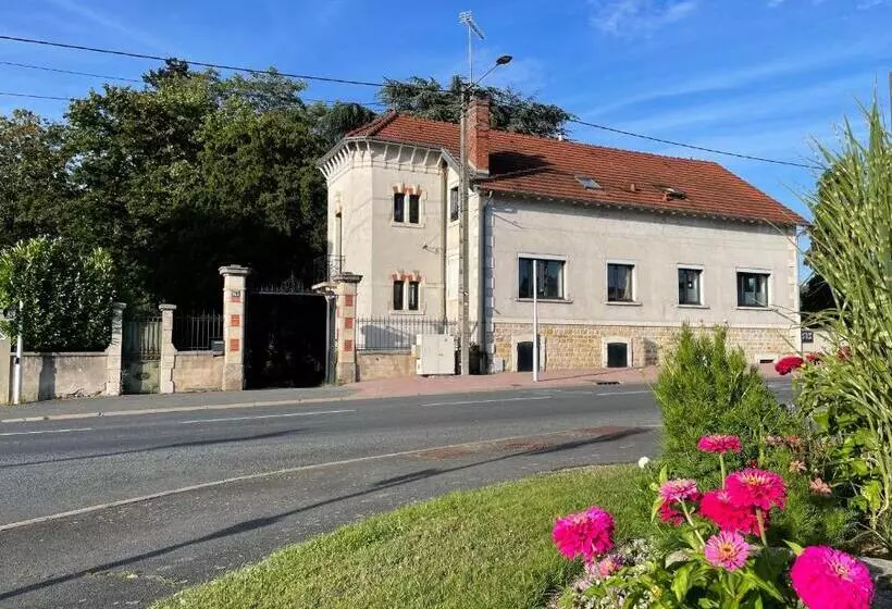 Aamiaismajoitus (B&B) Atelier St Jean