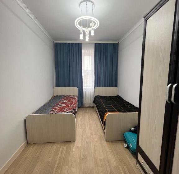 تختخواب و صبحانه House 7