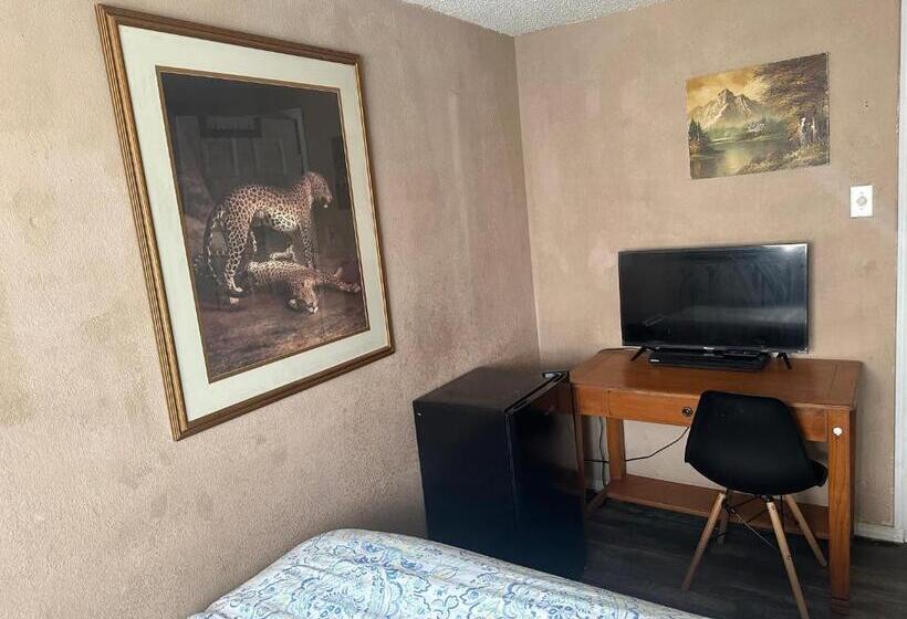 تختخواب و صبحانه I10 Pitstop