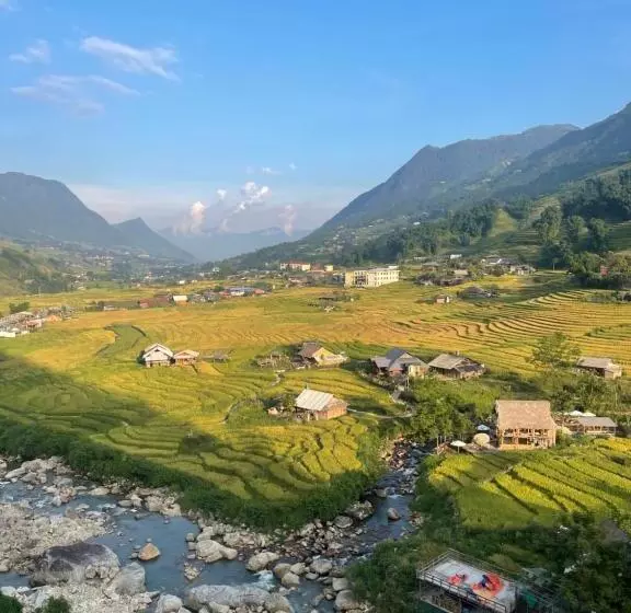 تختخواب و صبحانه Lanh Lao Chai Sapa