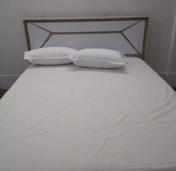 Hotelli Aditya Lodge