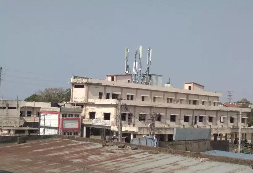 Hotelli Aditya Lodge