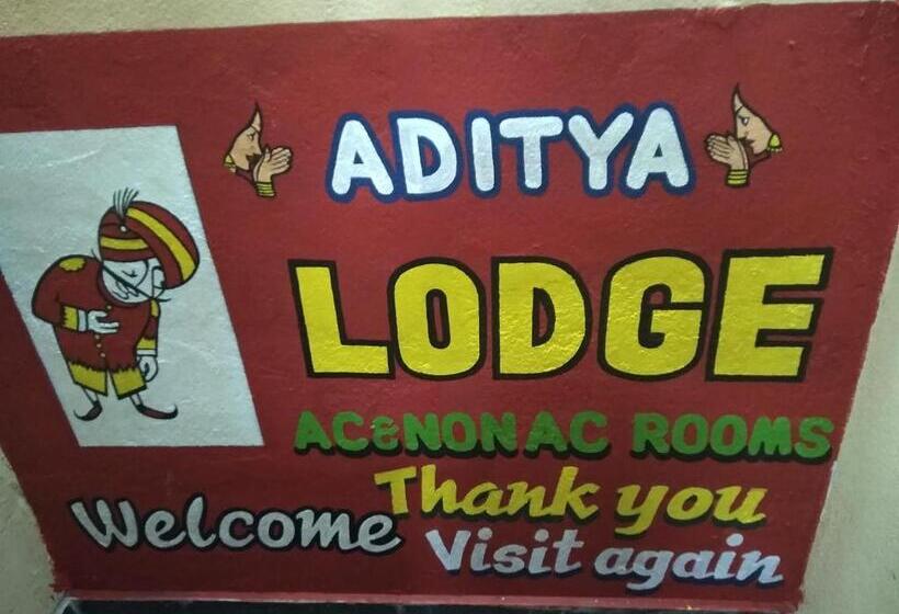 בית מלון כפרי Aditya Lodge