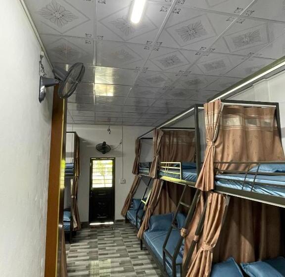 هتل Hà Giang Xê Dịch