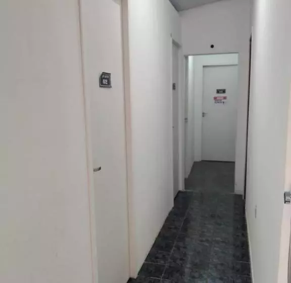 ホテル Quarto Para 1 Pessoa Com Ventilador