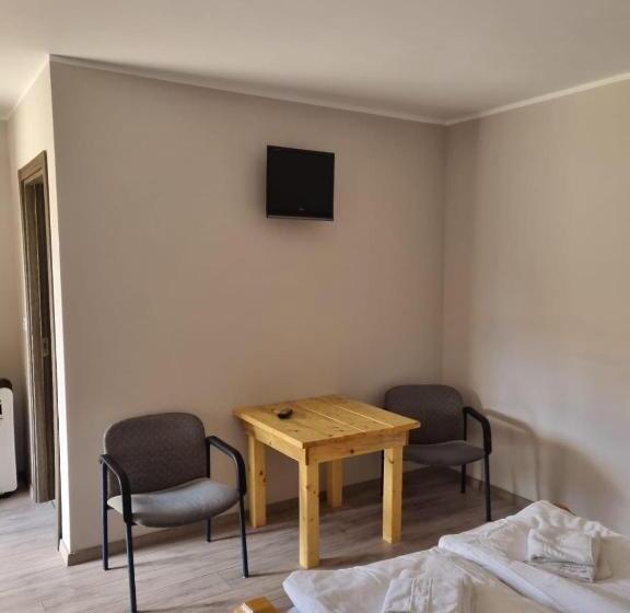 پانسیون Cabanele Tisa