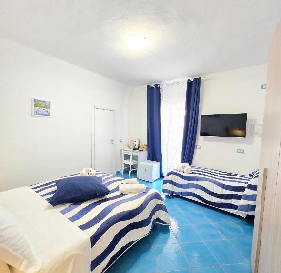 Пансион Chiaia Di Rose Rooms & Apartment