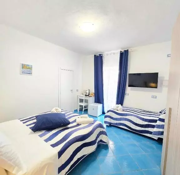 ペンション Chiaia Di Rose Rooms & Apartment