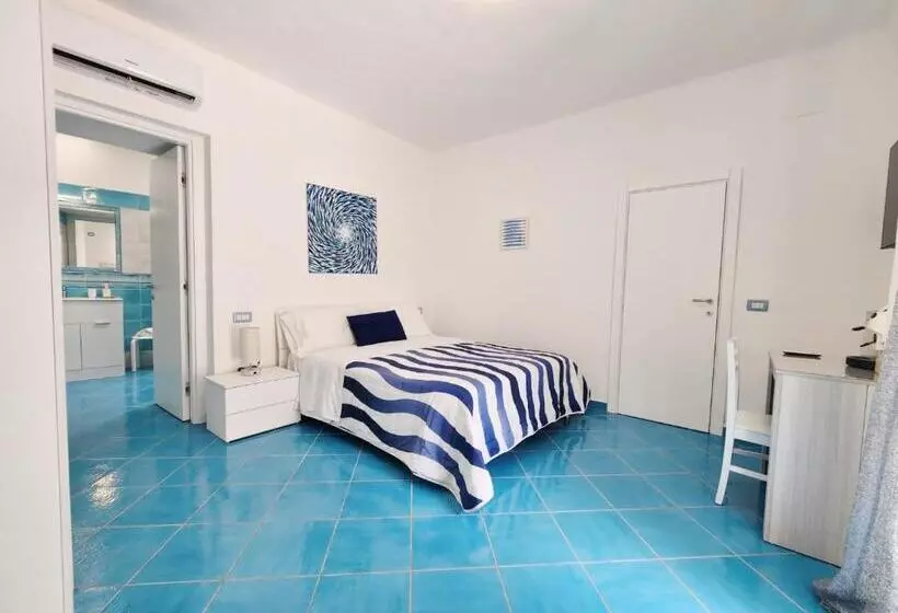 ペンション Chiaia Di Rose Rooms & Apartment