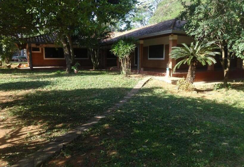 پانسیون Green Paradise San Rafael