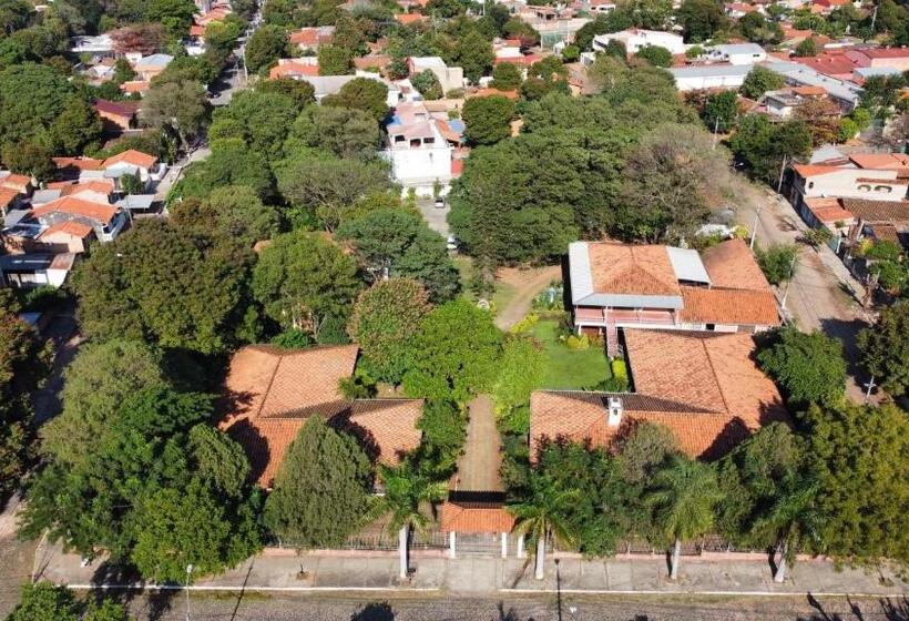 پانسیون Green Paradise San Rafael