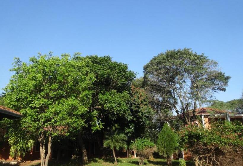 پانسیون Green Paradise San Rafael