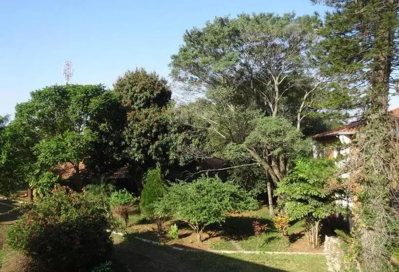 پانسیون Green Paradise San Rafael