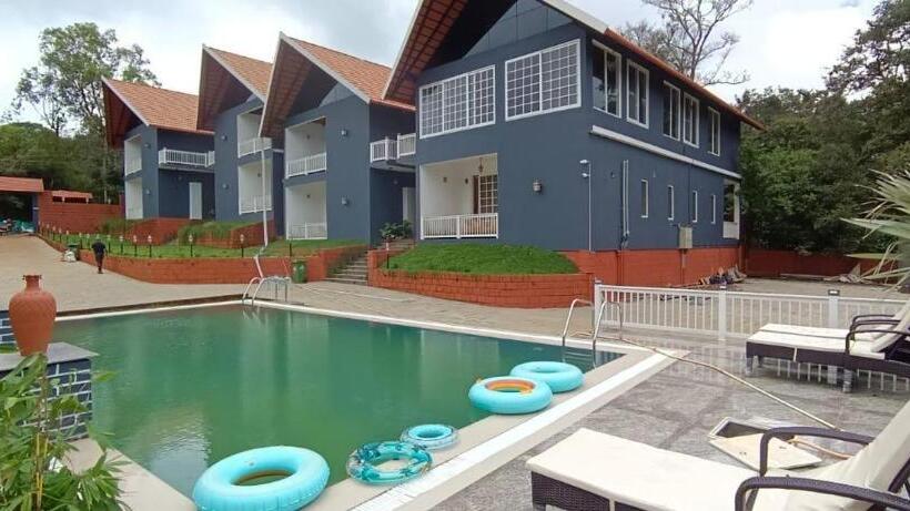 ペンション The Caligo Resort Coorg