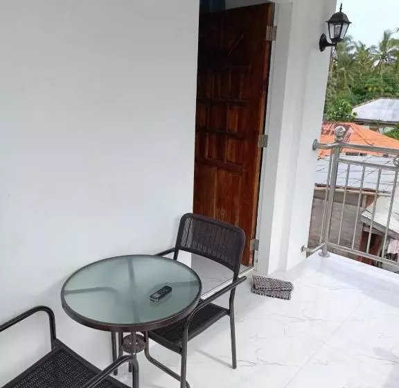 هاستل Drage Tourist Inn