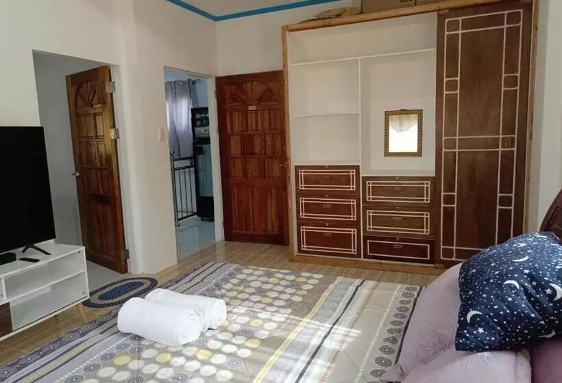 هاستل Drage Tourist Inn
