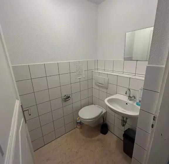 Retkeilymaja Monteurshaus In Münsternähe