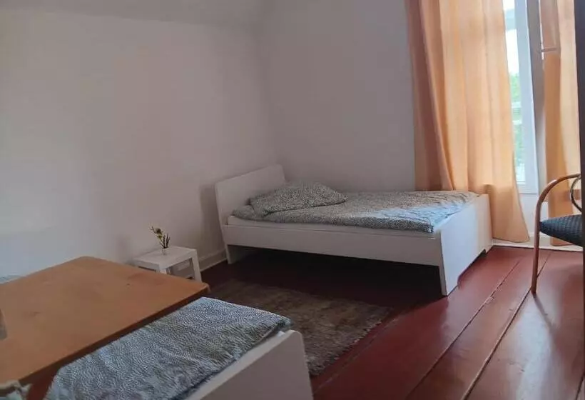 Retkeilymaja Monteurshaus In Münsternähe