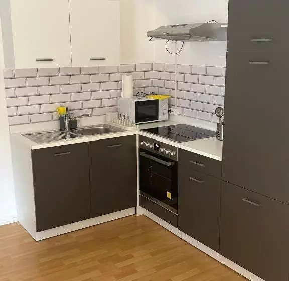 Retkeilymaja Monteurshaus In Münsternähe