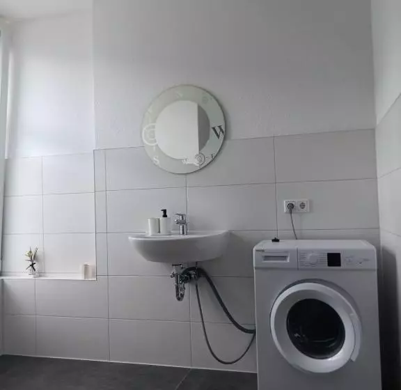 Retkeilymaja Monteurshaus In Münsternähe