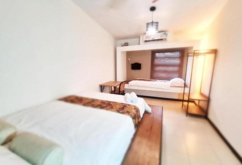 Schronisko Triple Room With Pool In Bangi