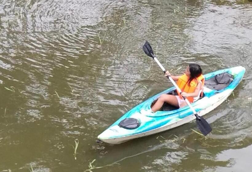 Ba An Talae Eco Farm Resort &