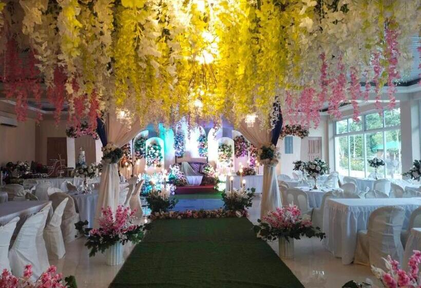 Ba An Talae Eco Farm Resort &