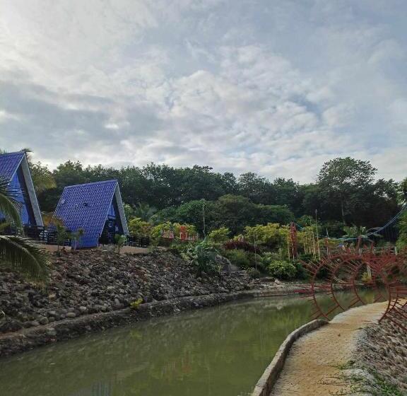 Ba An Talae Eco Farm Resort &