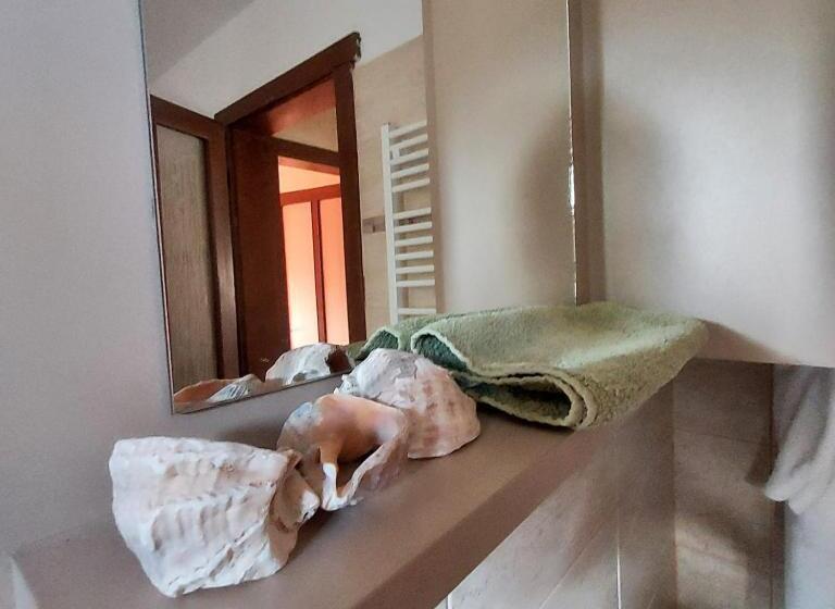 تختخواب و صبحانه Family Retreat