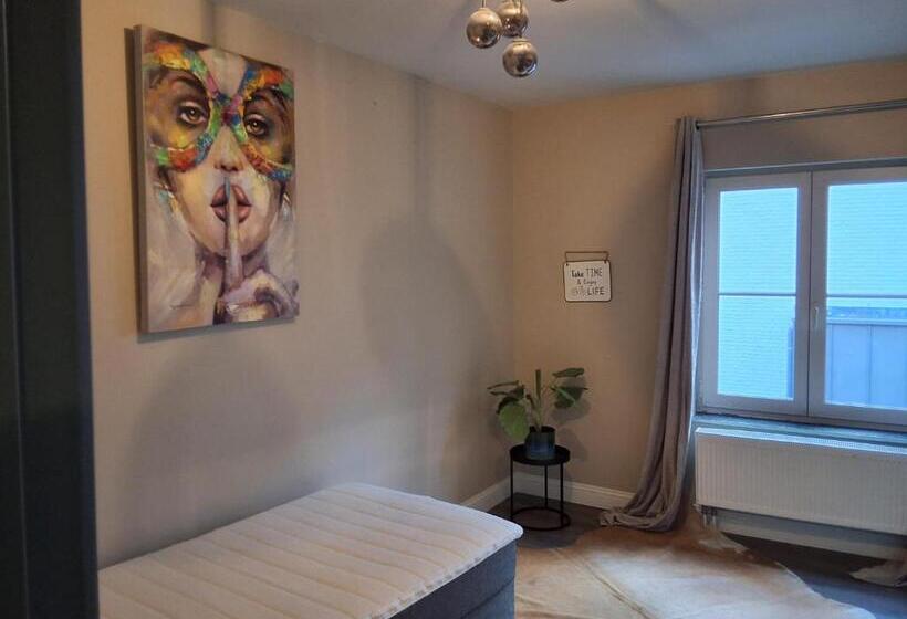 تختخواب و صبحانه Holiday In De Kempen