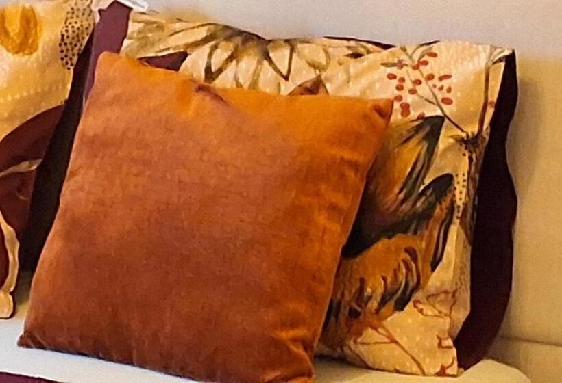 تختخواب و صبحانه Holiday In De Kempen