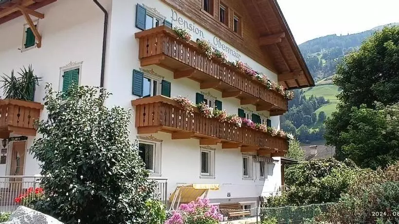 Aamiaismajoitus (B&B) Pension Obermair