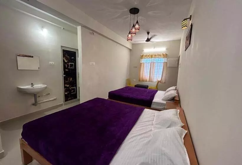 Hotelli Aarudra S Residency Srirangam