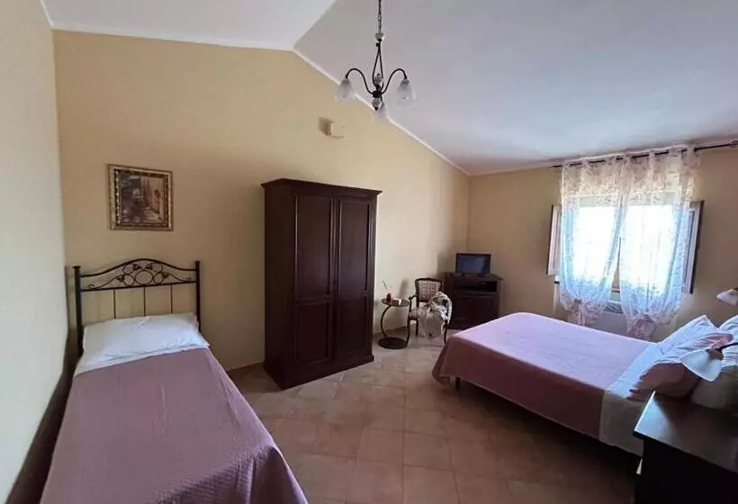 ホテル Agriturismo Francemili