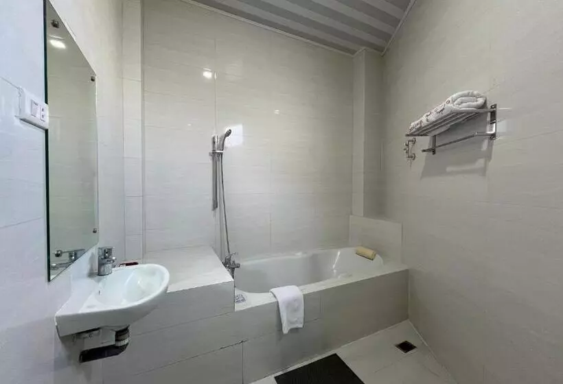 Hotelli Grand Tamaro