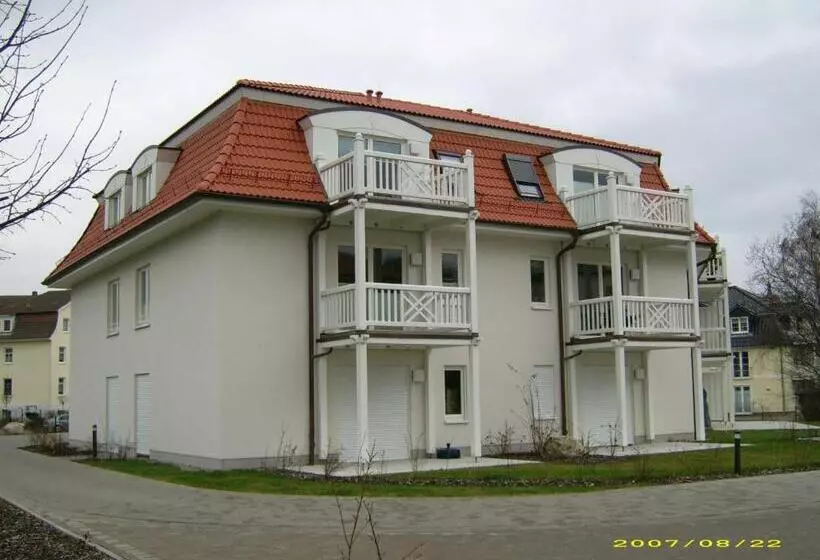 ホテル Residenz Strandkrone 02