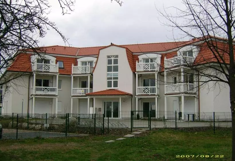 ホテル Residenz Strandkrone 02