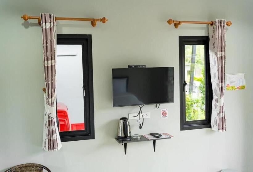 Meena Resort มีนารีสอร์ท