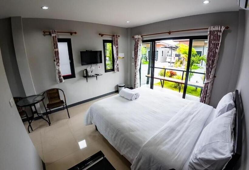 Meena Resort มีนารีสอร์ท